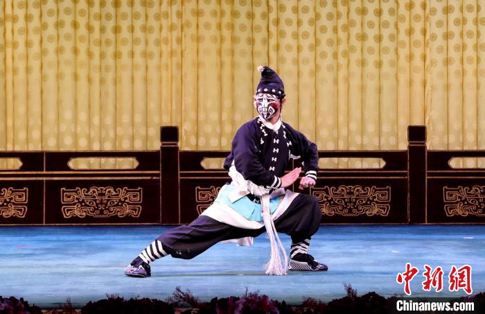 京剧《时迁盗甲》剧照.主办方供图